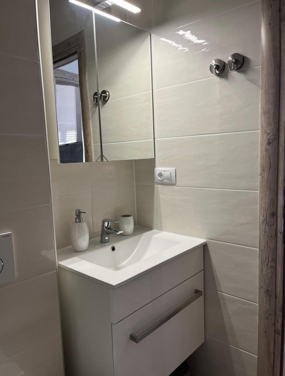 Apartmani Antonia Račišće Exterior foto